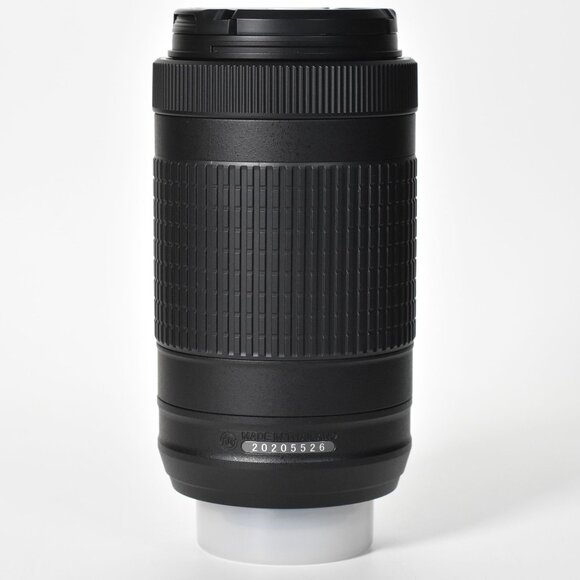 Nikon AF-P DX NIKKOR 70-300mm f/4.5-6.3G ED Zoom Telephoto Lens MINT - Picture 5 of 8